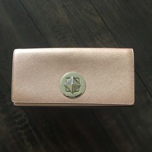 Kate spade clutch 💕